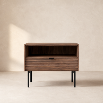Mesita Sola baja, madera, 60 × 35 cm
