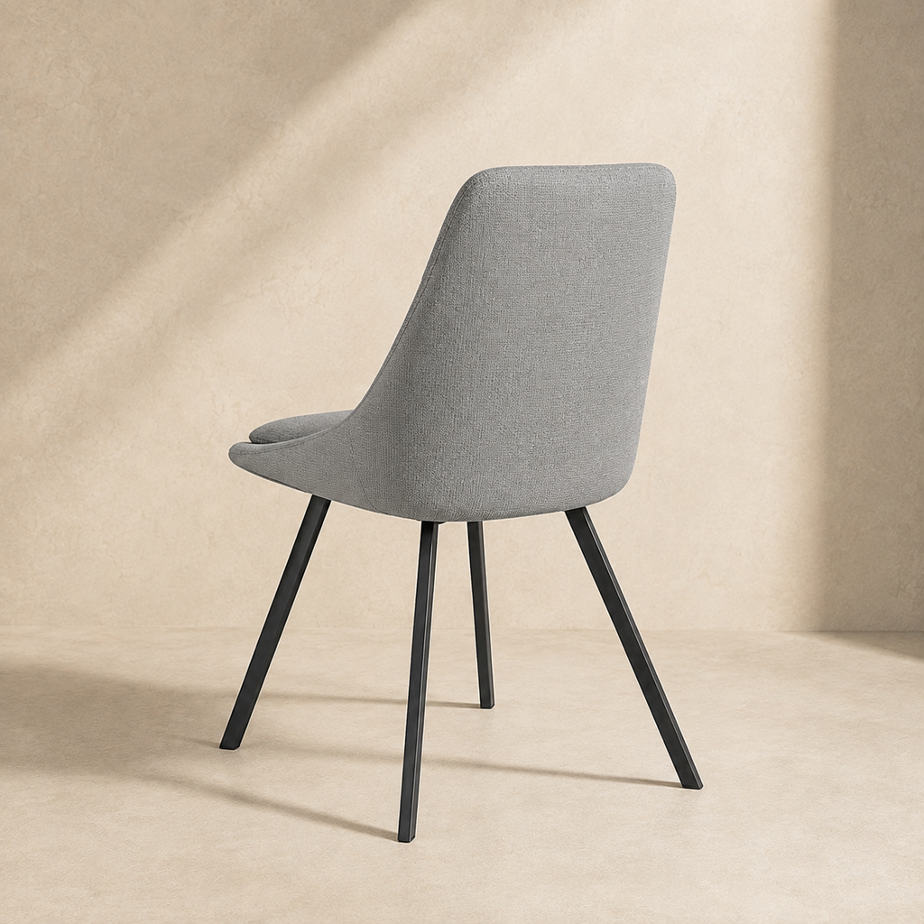 Silla de comedor tapizada, pata metálica