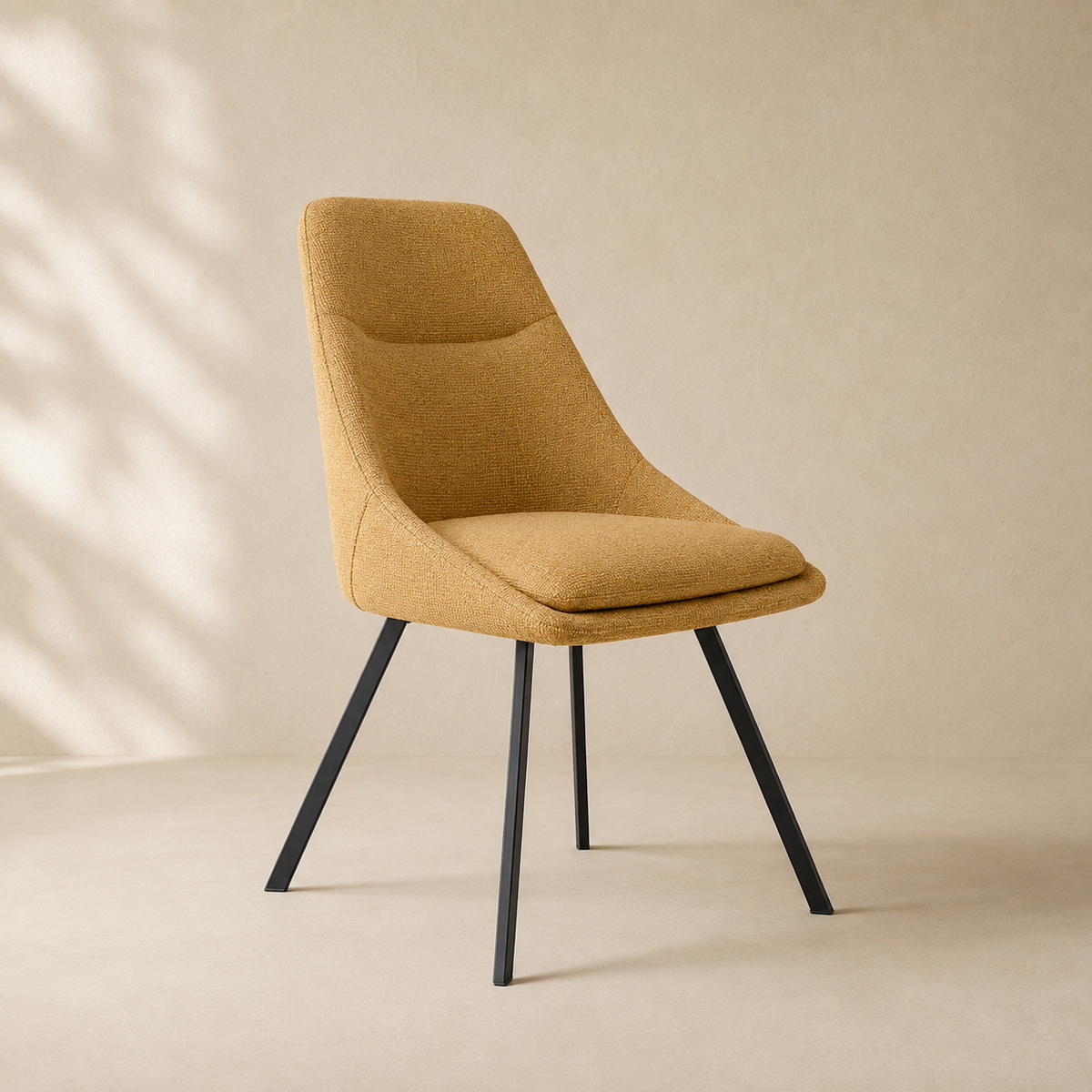 Silla de comedor tapizada, pata metálica