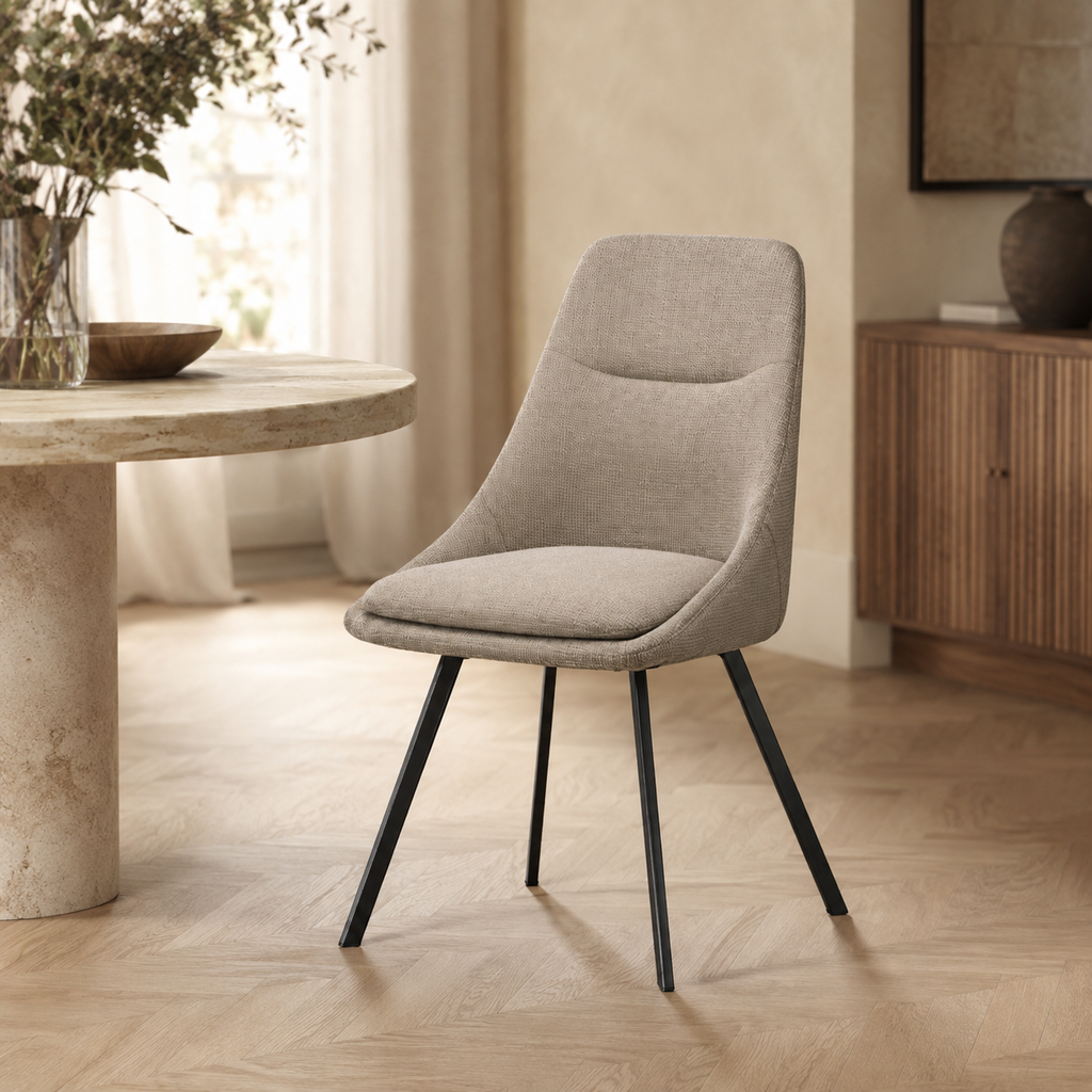 Silla de comedor tapizada, pata metálica