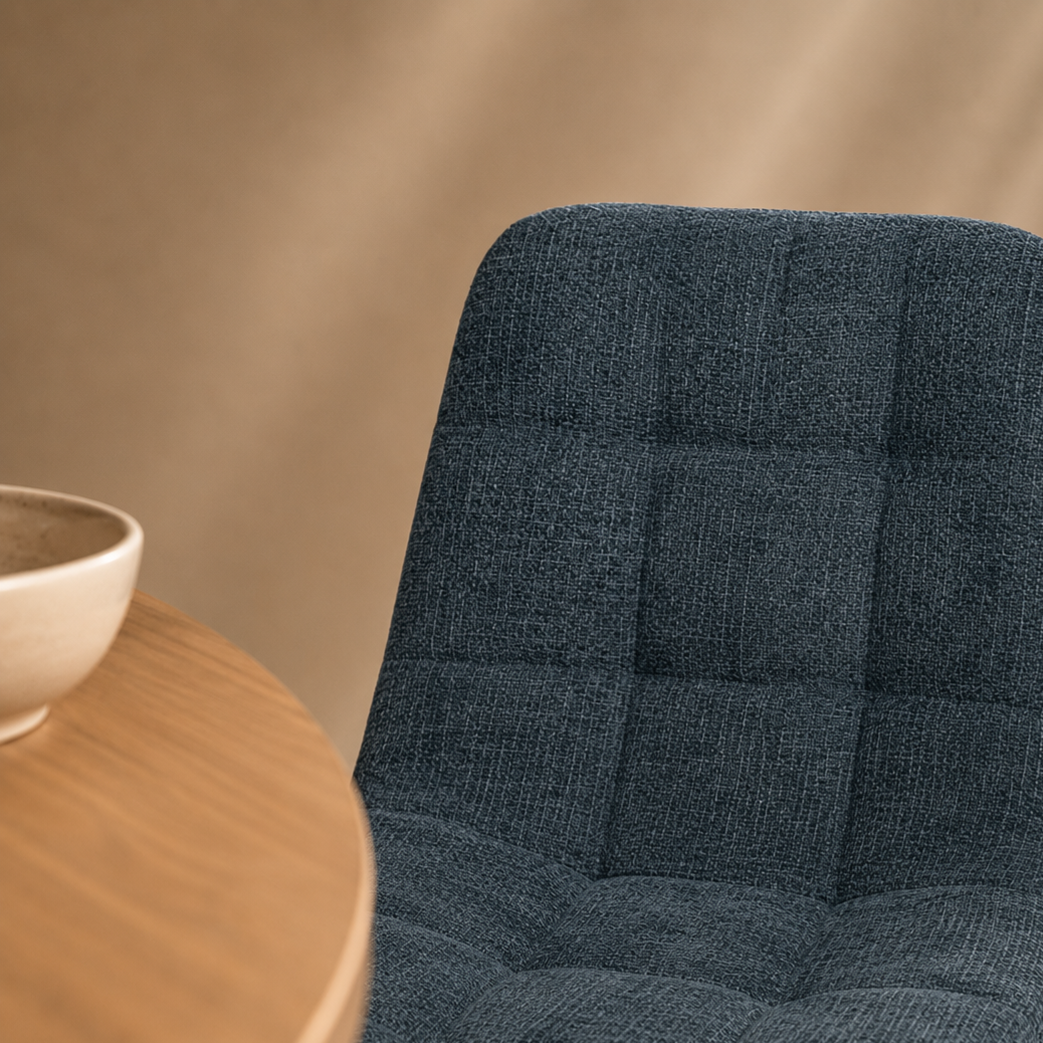 Silla de comedor tapizada, pata metálica