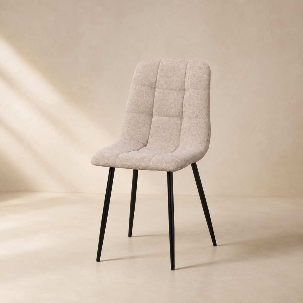 Silla de comedor tapizada, pata metálica