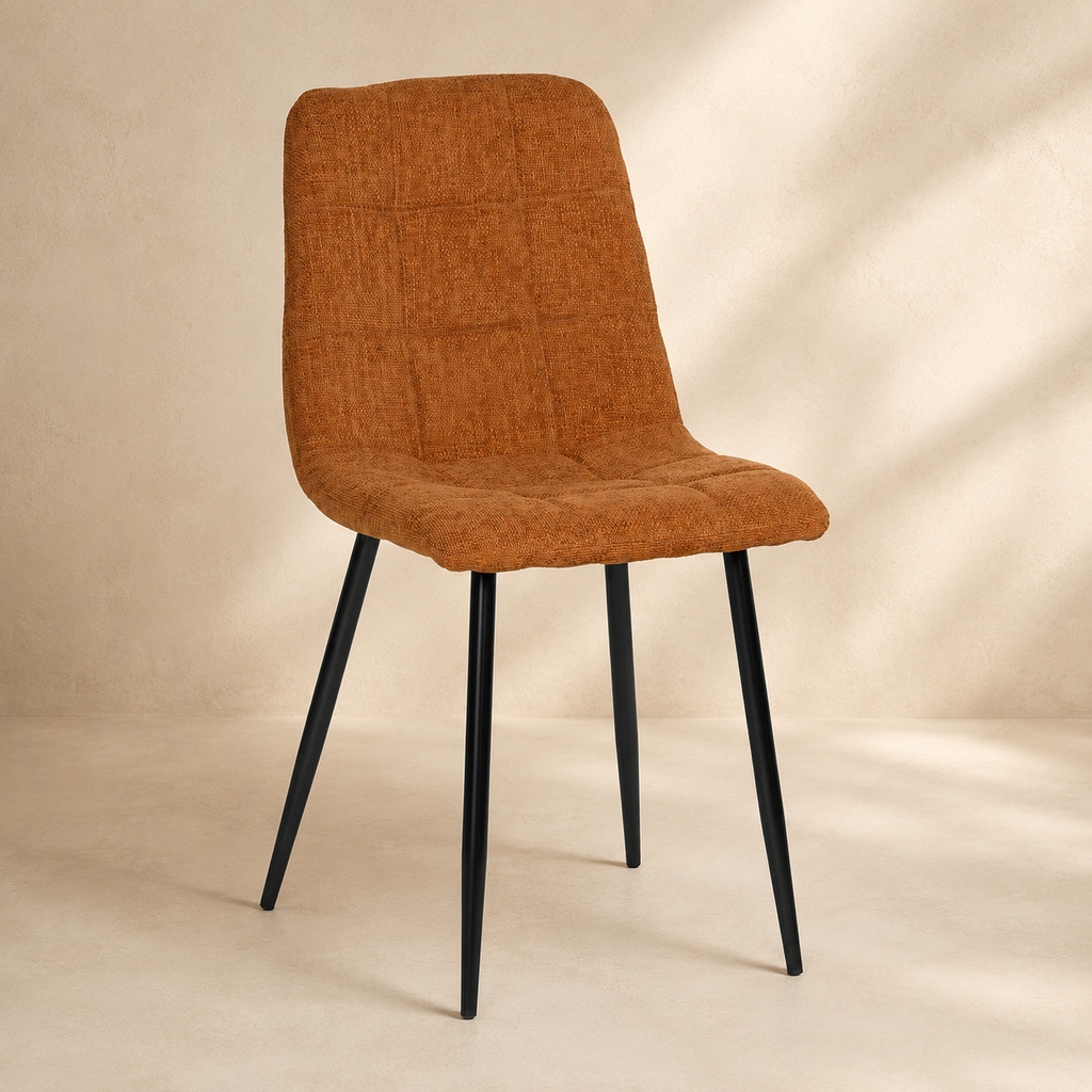 Silla de comedor tapizada, pata metálica