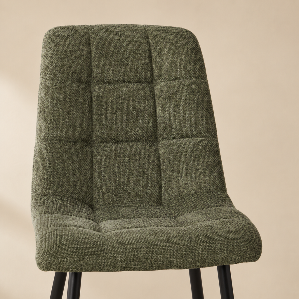 Silla de comedor tapizada, pata metálica