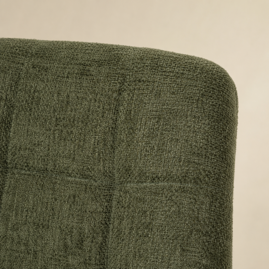 Silla de comedor tapizada, pata metálica