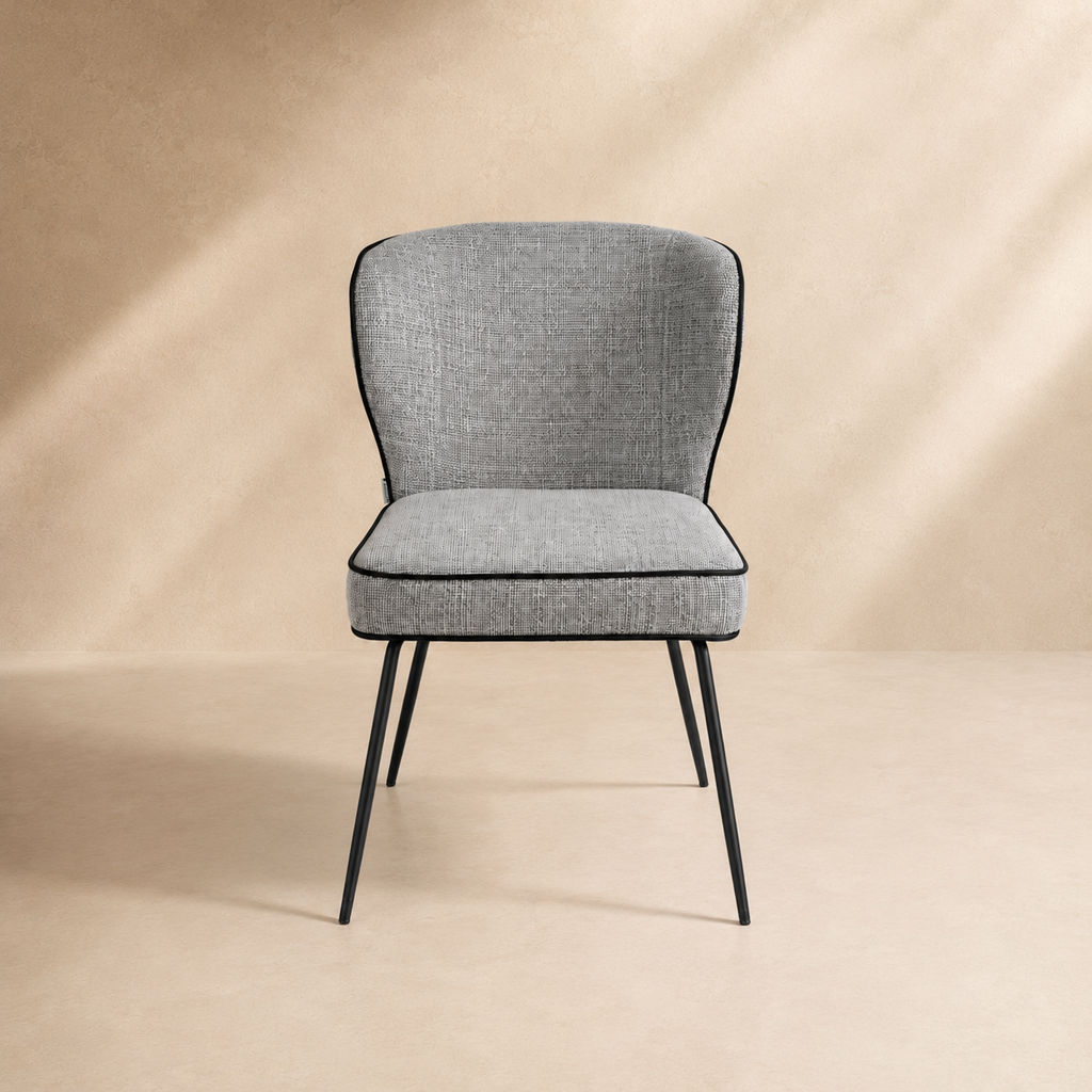 Silla de comedor tapizada, pata metálica