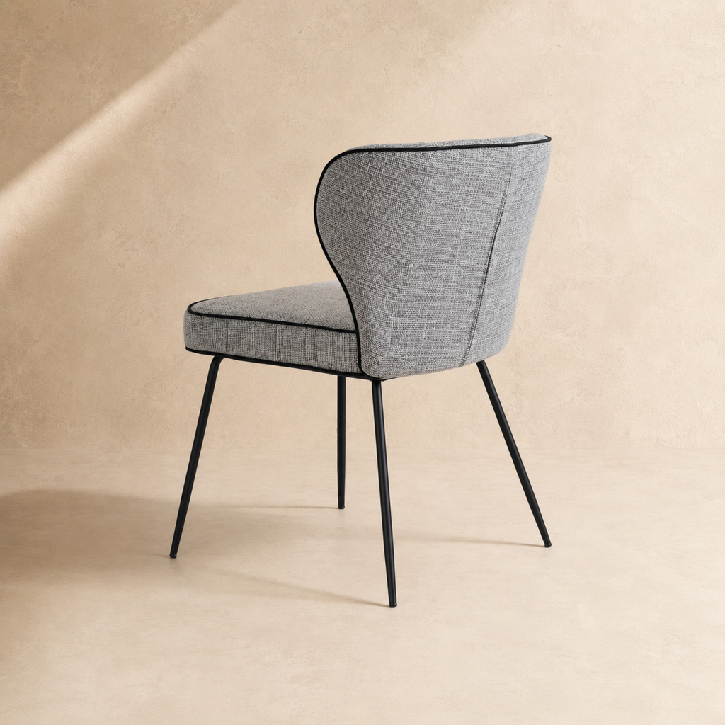 Silla de comedor tapizada, pata metálica