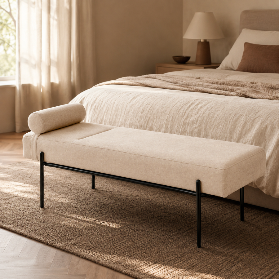 Banqueta tapizada, patas negras, 140 cm