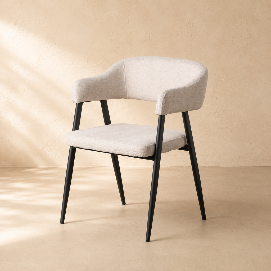 Silla de comedor tapizada, pata metálica