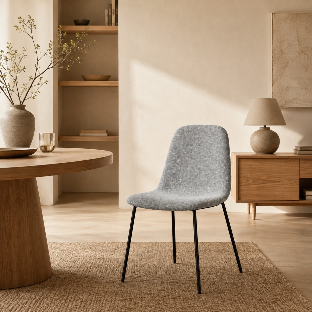 Silla de comedor tapizada, pata metálica