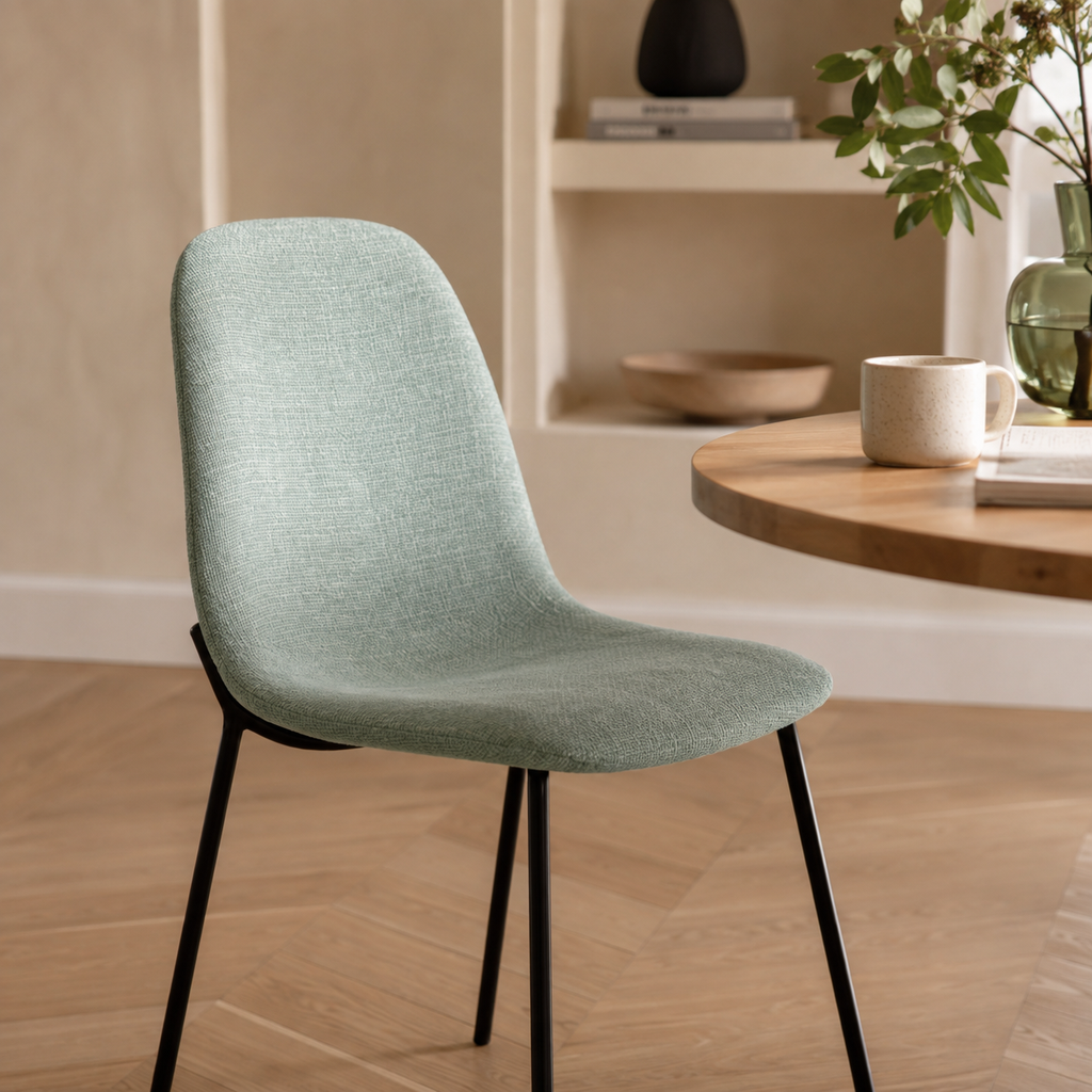 Silla de comedor tapizada, pata metálica