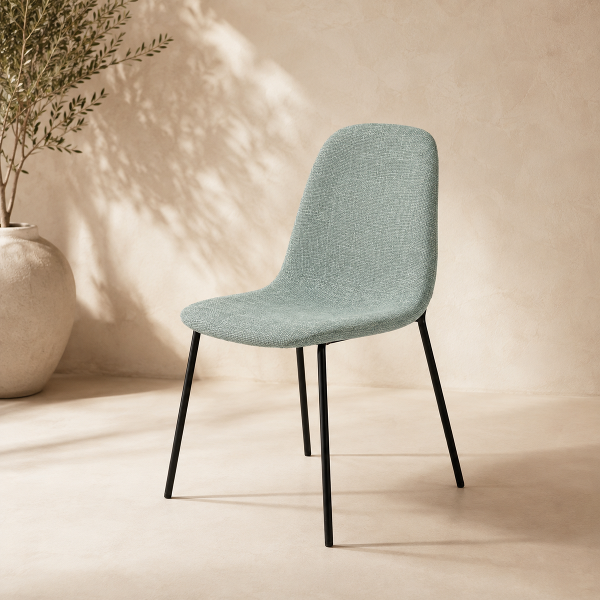 Silla de comedor tapizada, pata metálica