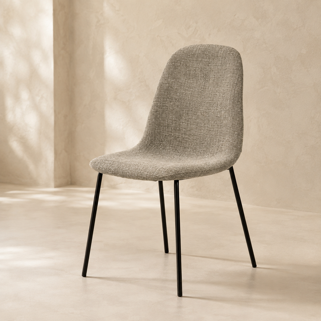 Silla de comedor tapizada, pata metálica