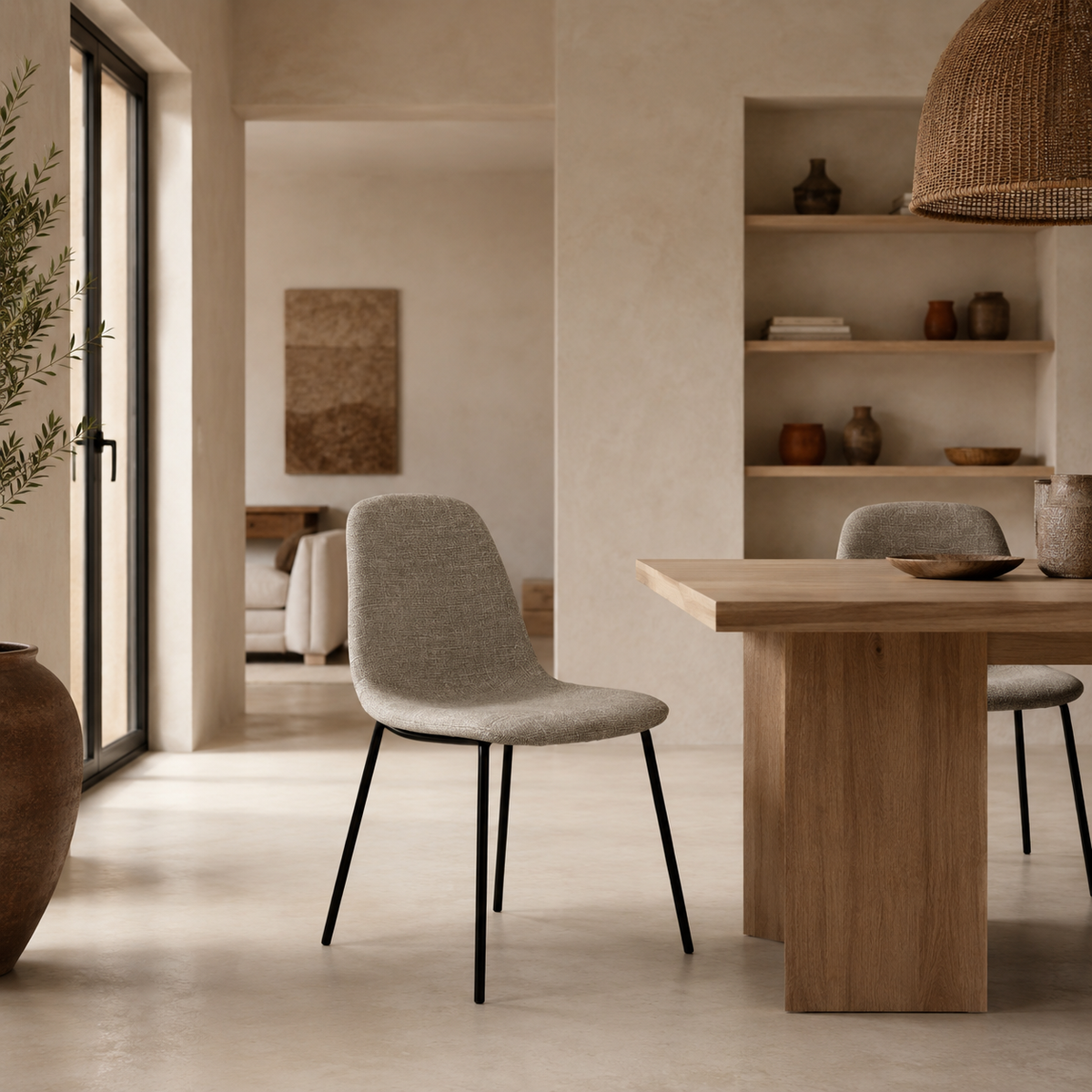 Silla de comedor tapizada, pata metálica