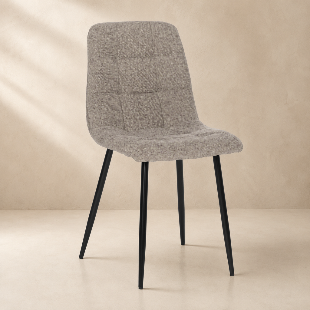 Silla de comedor tapizada, pata metálica