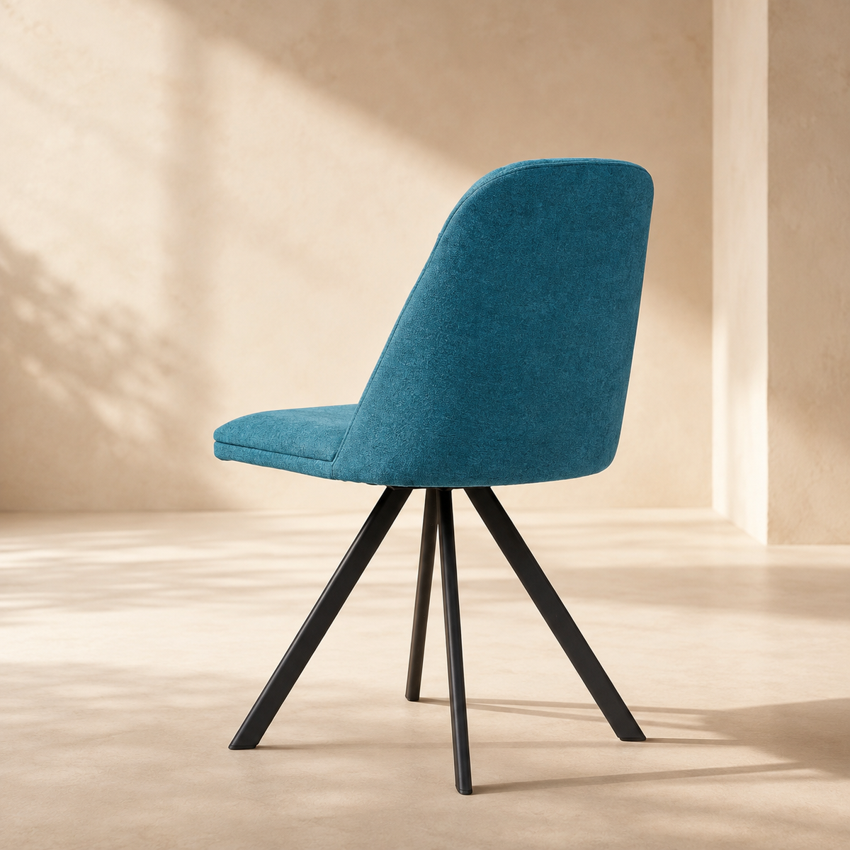 Silla de comedor tapizada, pata metálica