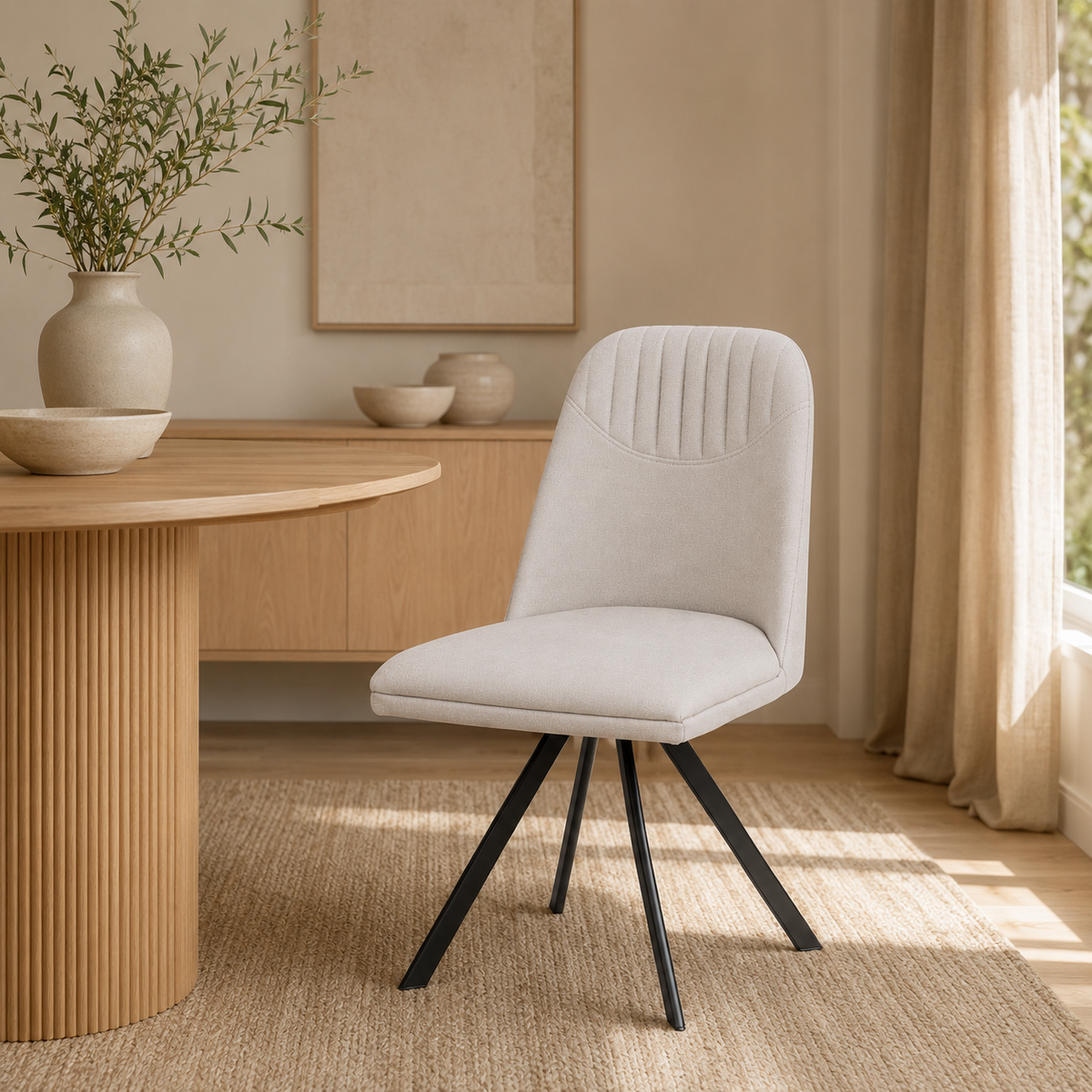 Silla de comedor tapizada, pata metálica