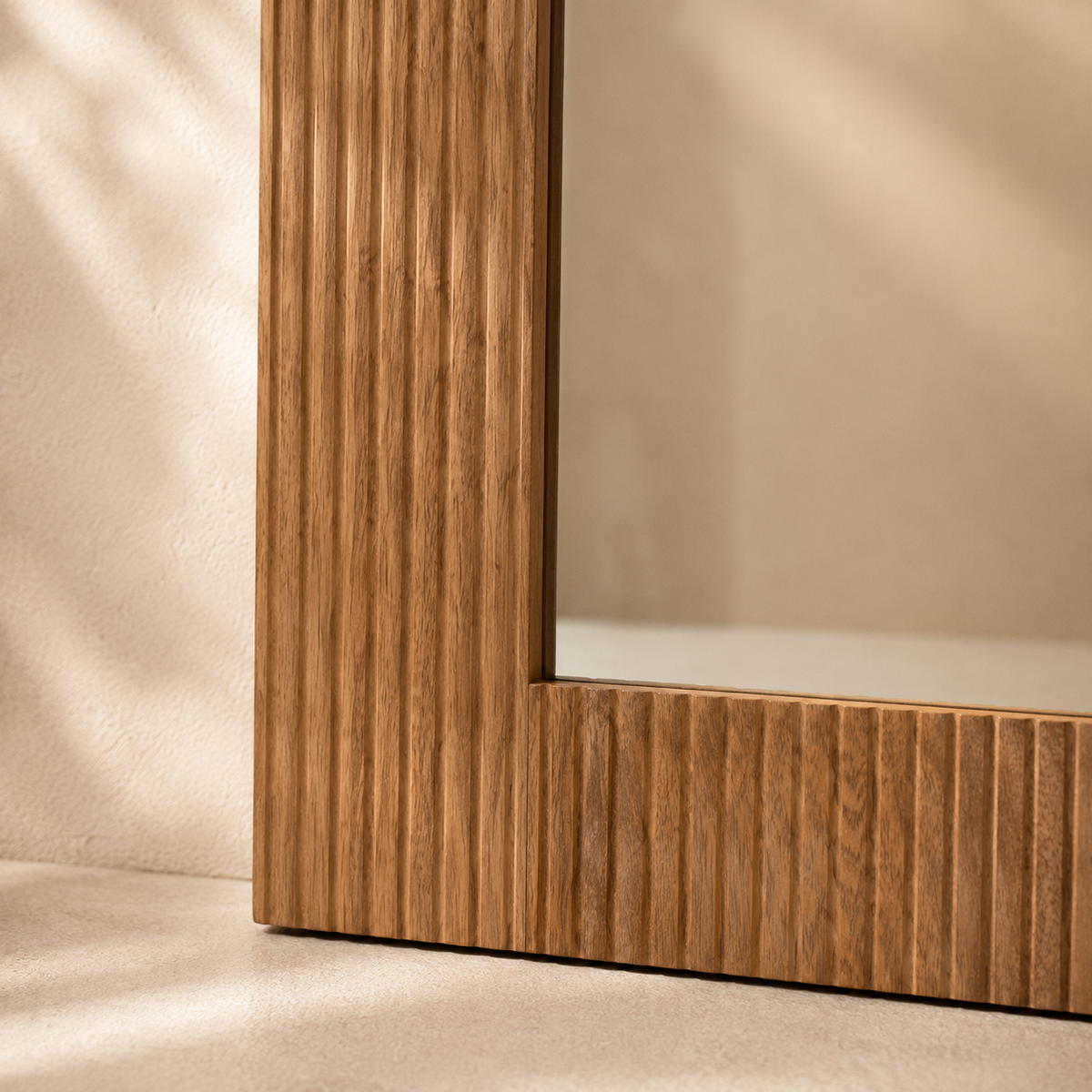 Rectangular wooden mirror 70×110 cm