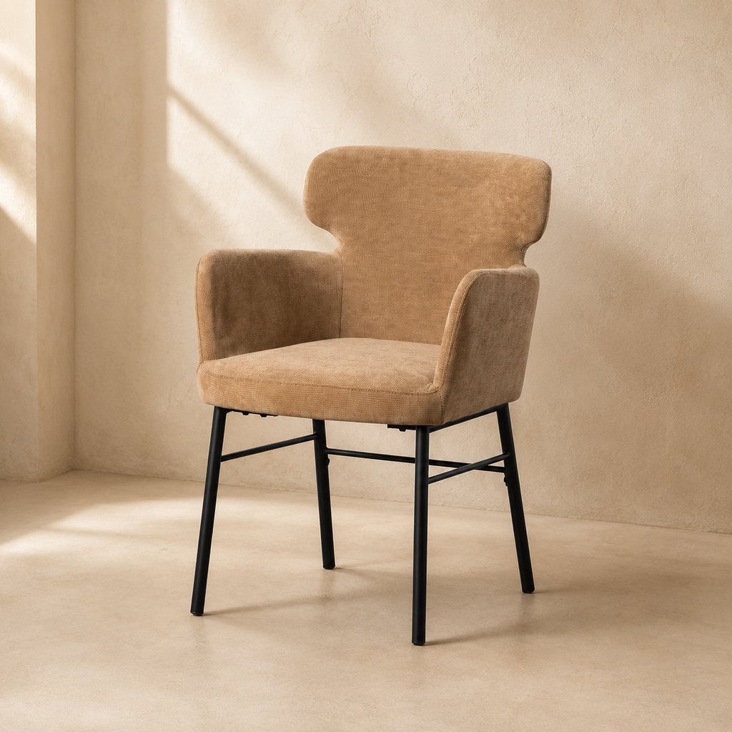 Silla de comedor tapizada, pata metálica