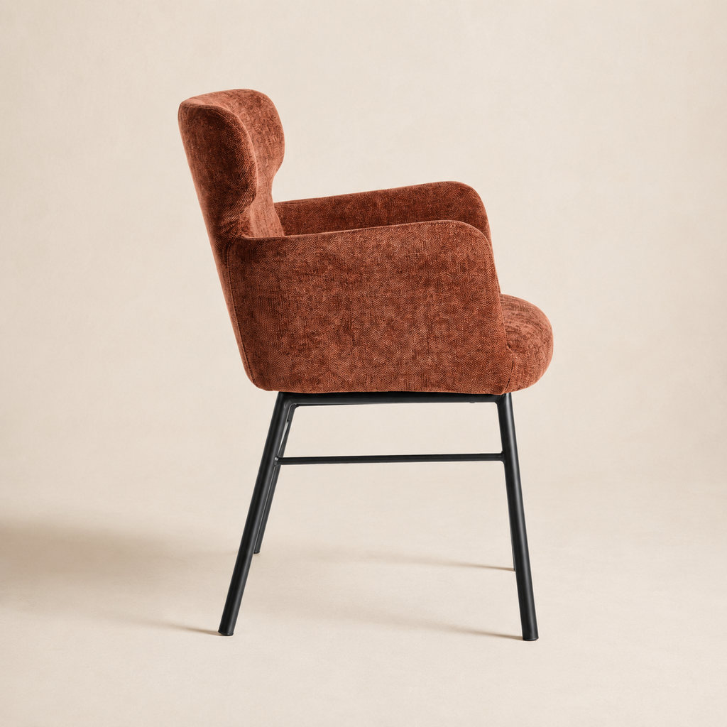 Silla de comedor tapizada, pata metálica