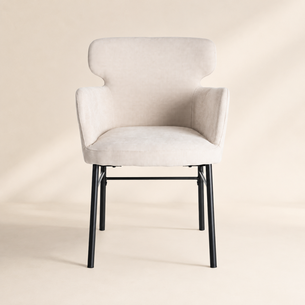 Silla de comedor tapizada, pata metálica