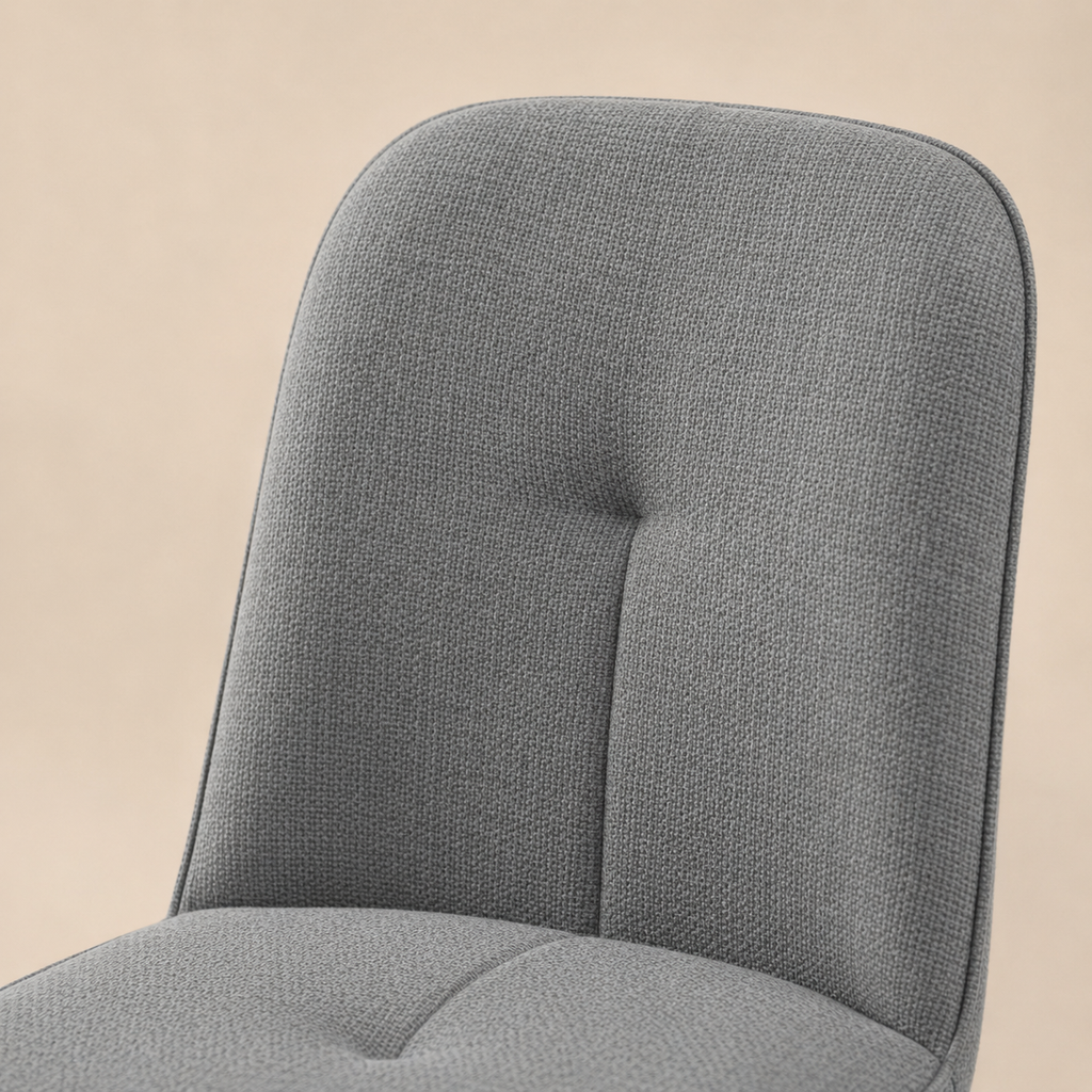 Silla de comedor tapizada, pata metálica