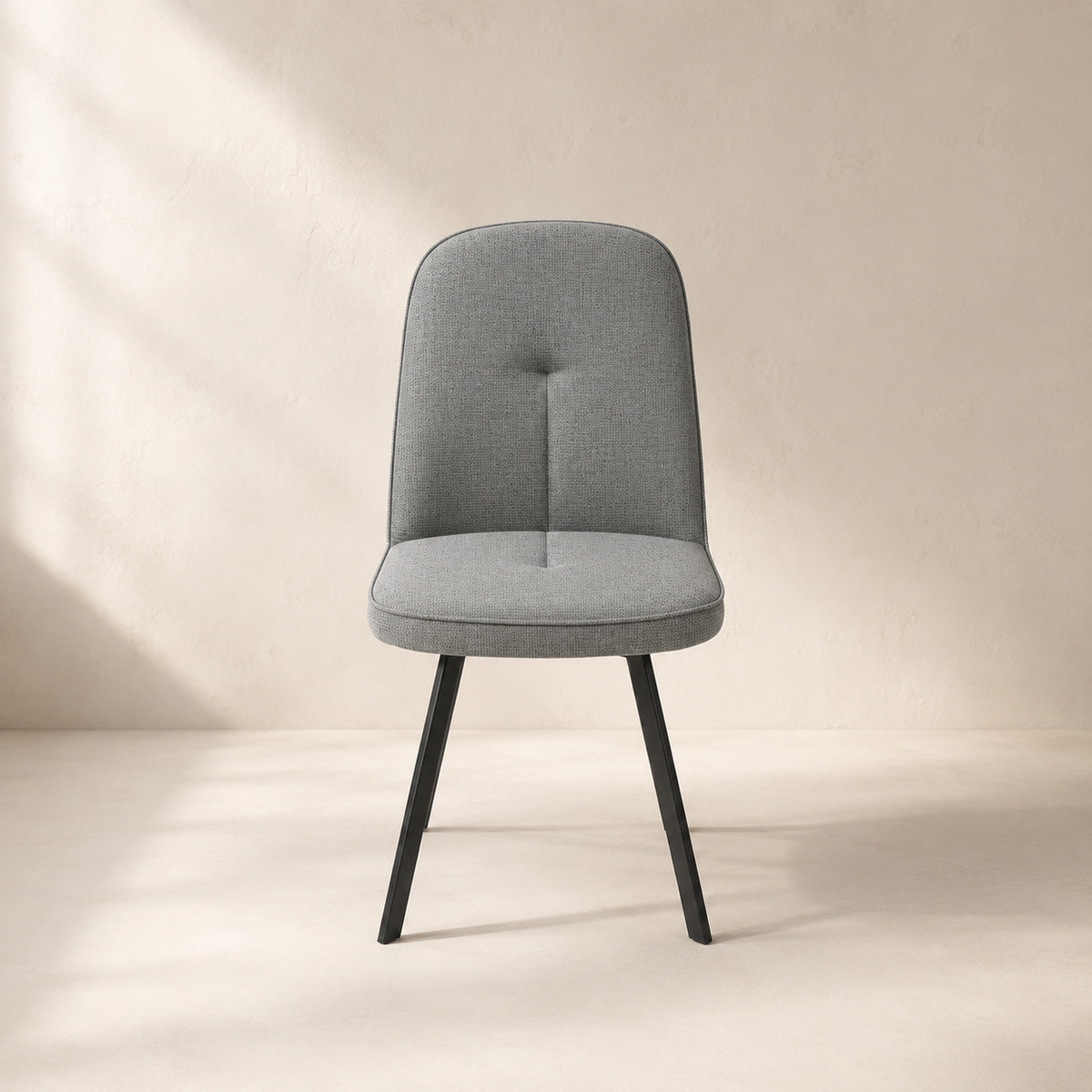 Silla de comedor tapizada, pata metálica