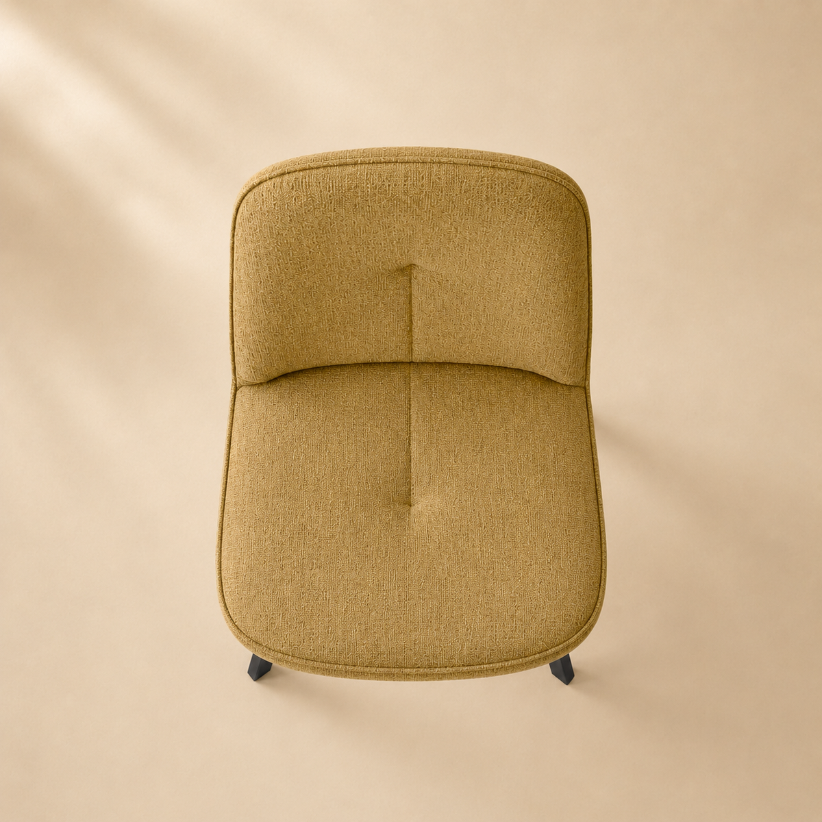 Silla de comedor tapizada, pata metálica