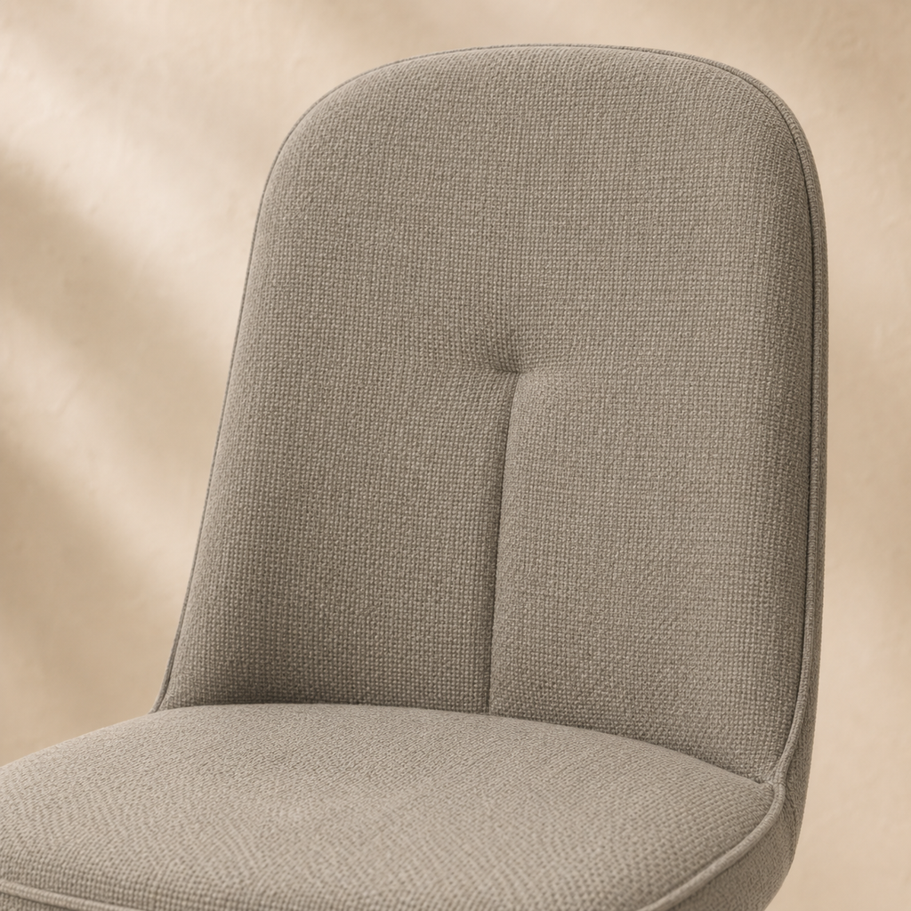 Silla de comedor tapizada, pata metálica