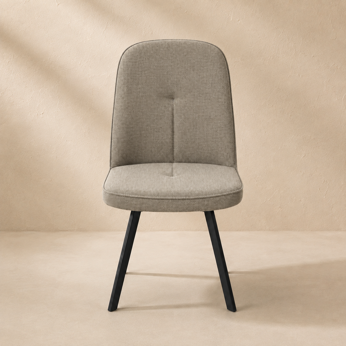 Silla de comedor tapizada, pata metálica