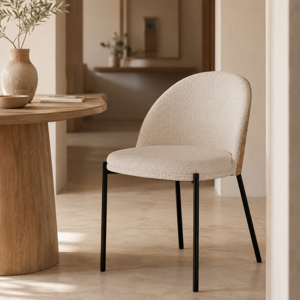 Silla de comedor tapizada, pata metálica