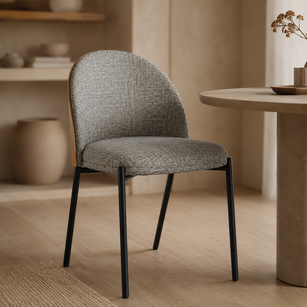 Silla de comedor tapizada, pata metálica