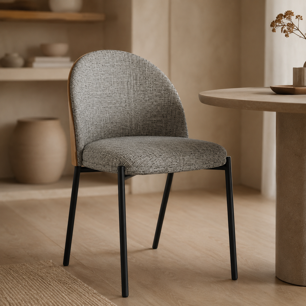 Silla de comedor tapizada, pata metálica