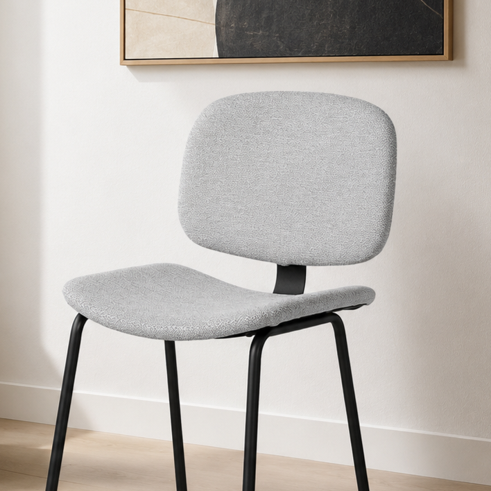 Silla de comedor tapizada, pata metálica