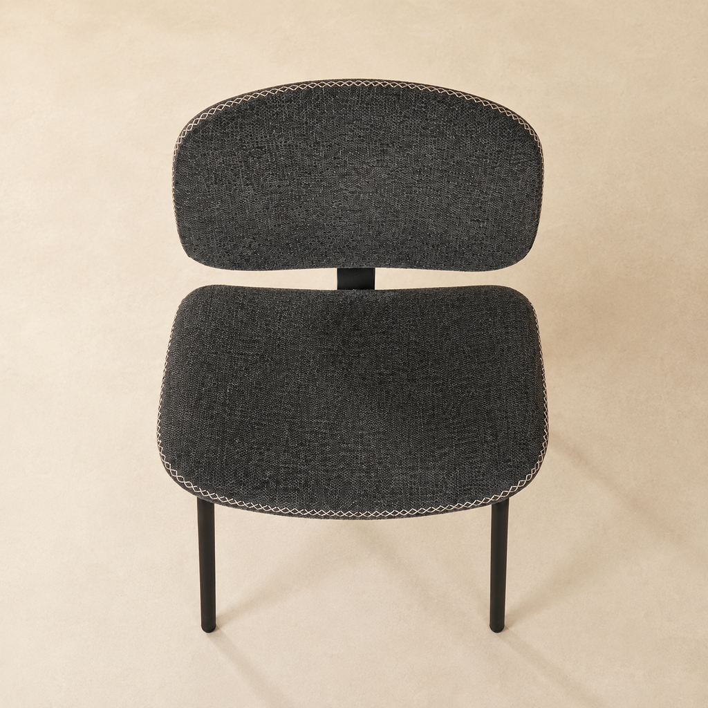 Silla de comedor tapizada, pata metálica