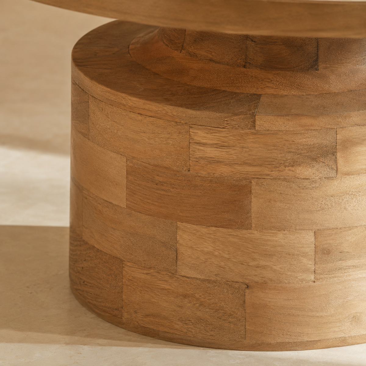 Mesa de centro redonda de madera