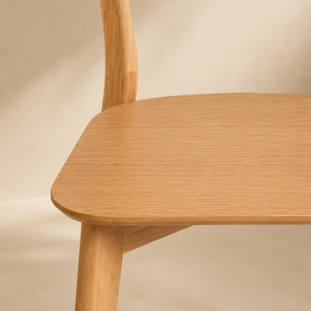 Silla de comedor de madera, acabado roble