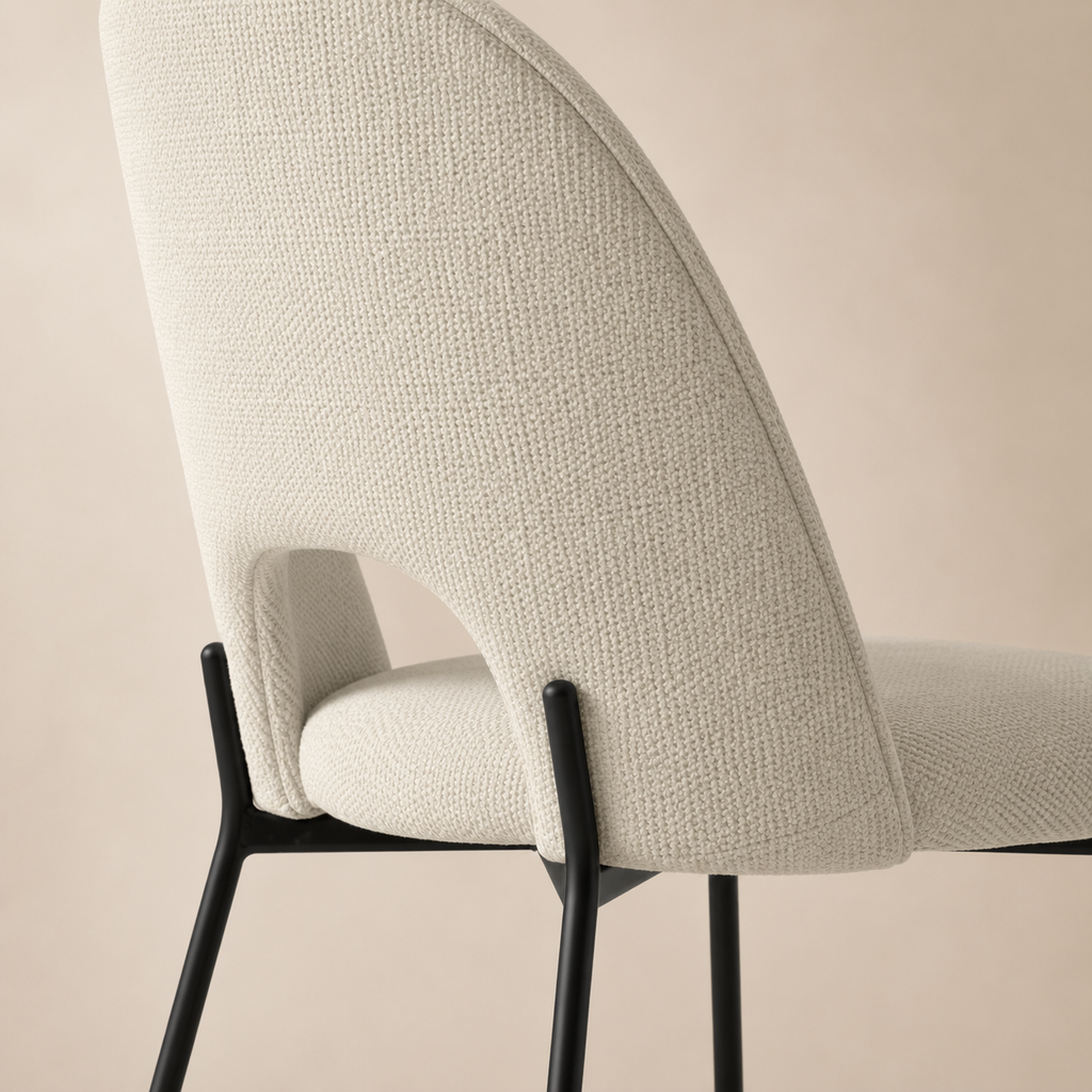 Silla de comedor tapizada, pata metálica