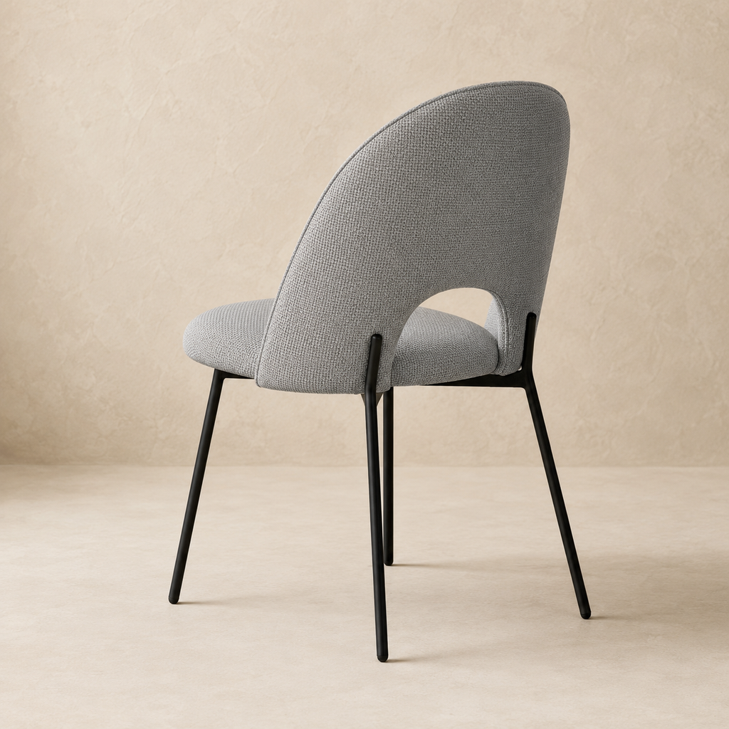 Silla de comedor tapizada, pata metálica
