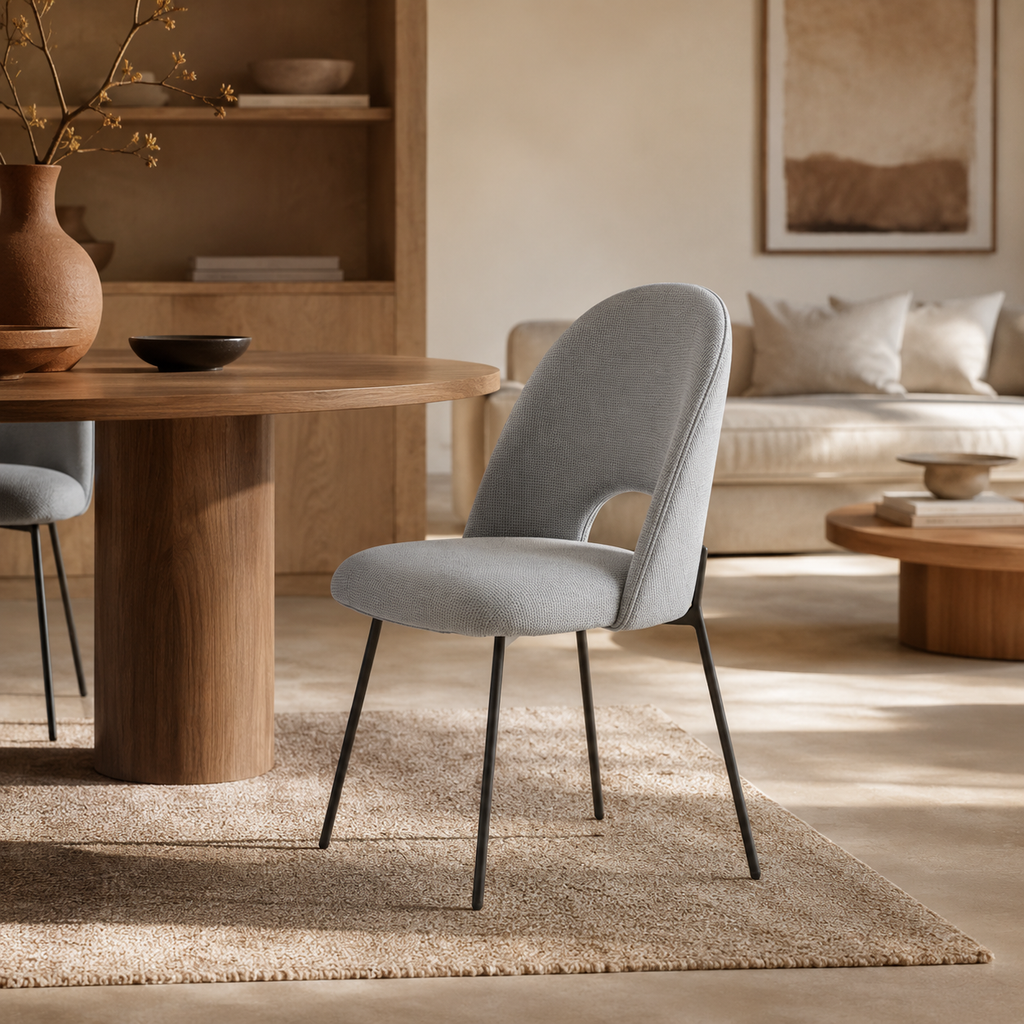 Silla de comedor tapizada, pata metálica