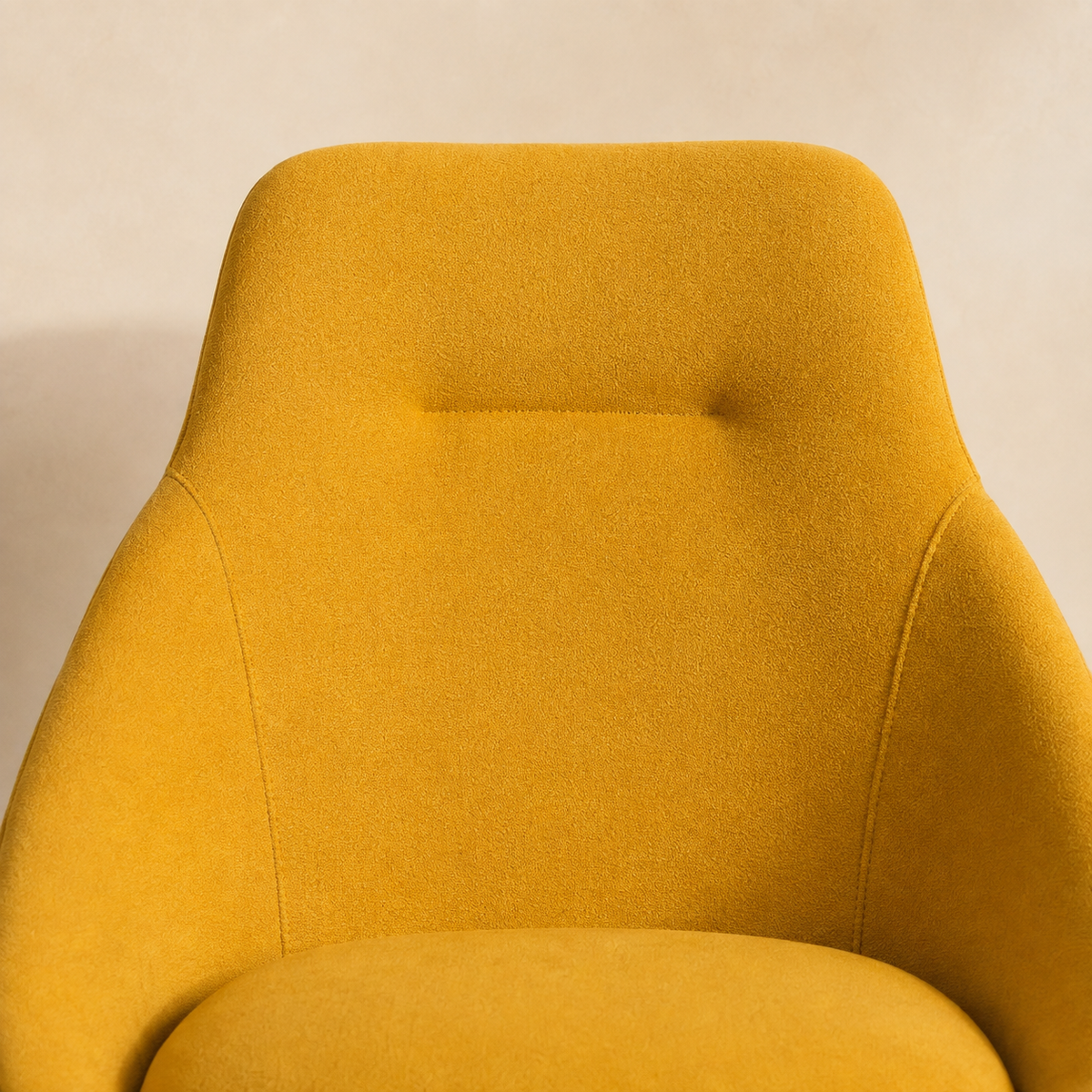 Silla de comedor tapizada, pata metálica