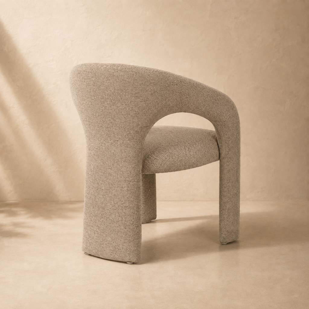 Silla de comedor tapizada, pata metálica