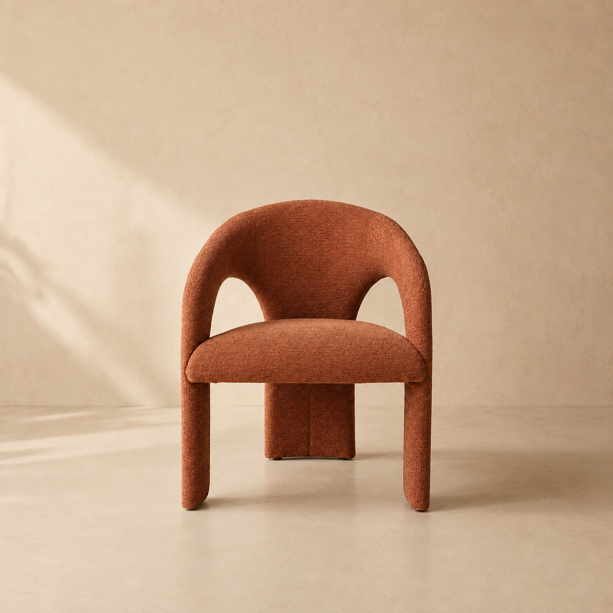 Silla de comedor tapizada, pata metálica