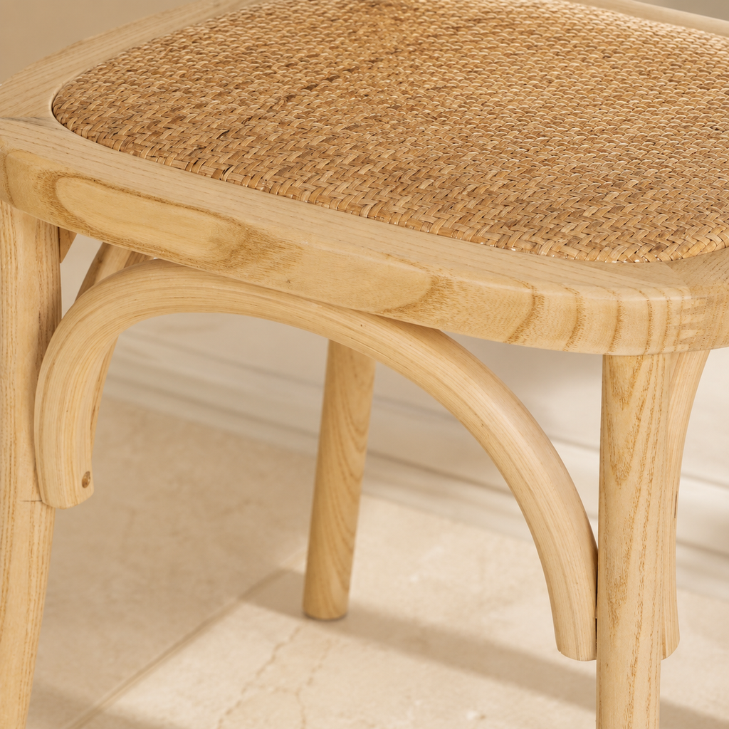 Silla de comedor de madera