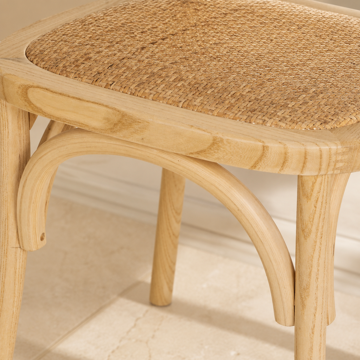 Silla de comedor de madera
