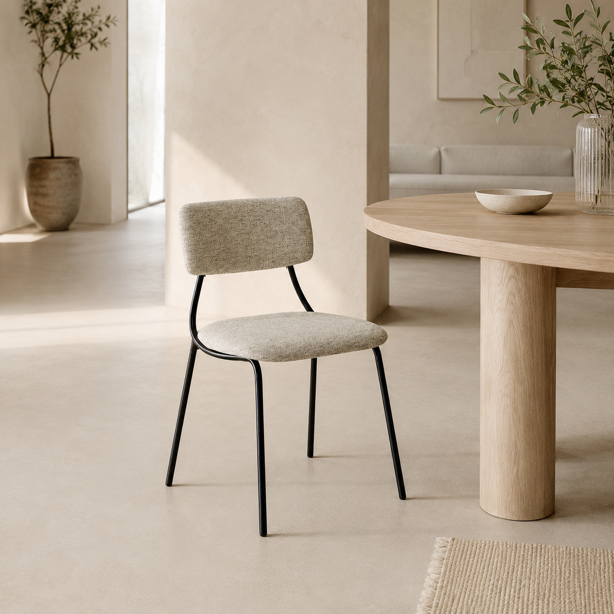 Upholstered dining chair, metal leg