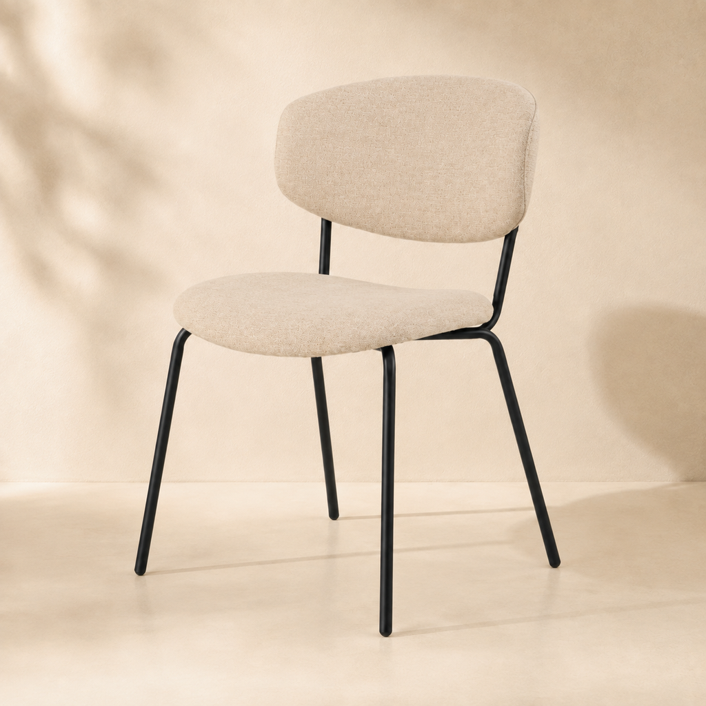 Silla de comedor tapizada, pata metálica