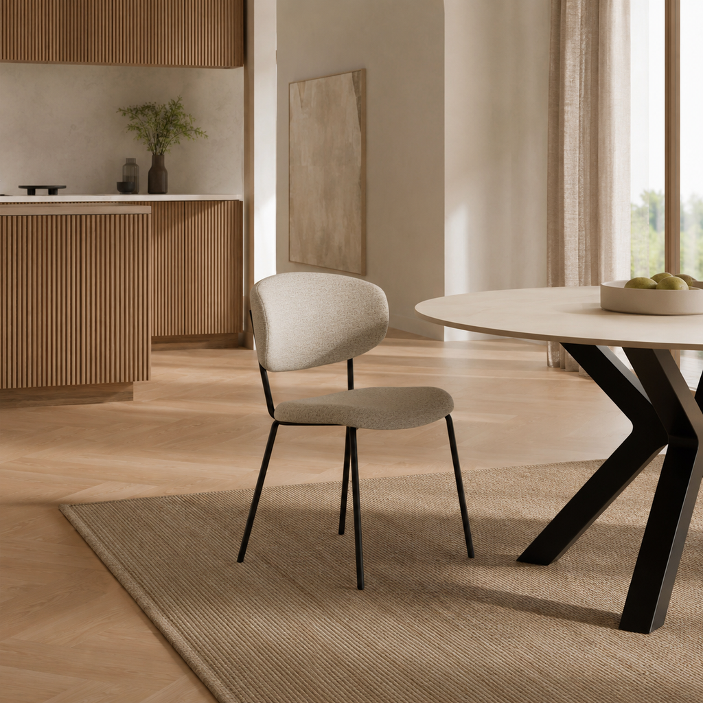 Silla de comedor tapizada, pata metálica