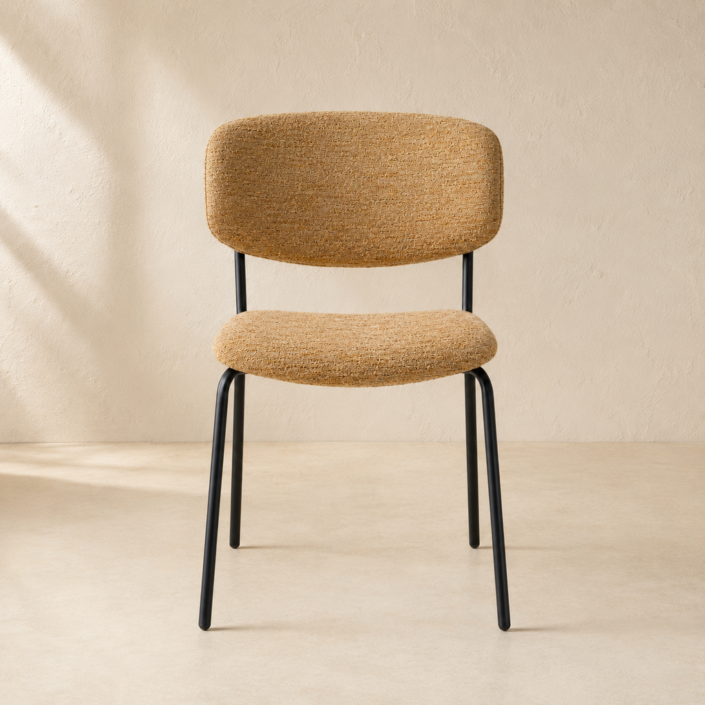 Silla de comedor tapizada, pata metálica